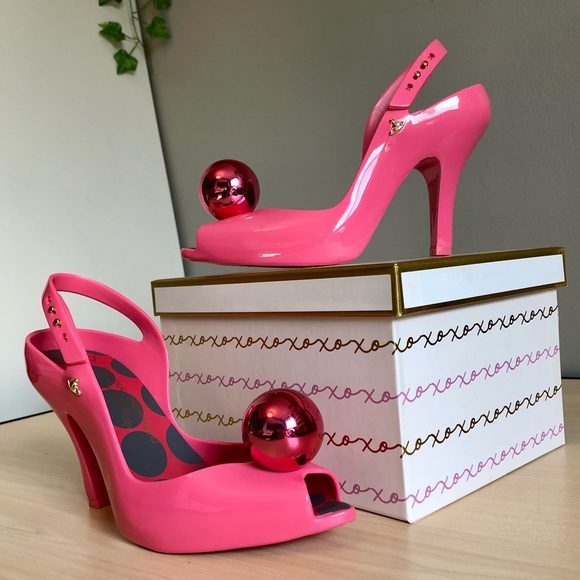 Vivienne Westwood Shoes - HP✨RARE Vivienne Westwood x Melissa Anglomania Lady Dragon Bubblegum Heels Sz:7